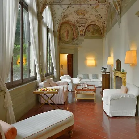 Villa Castello Di Galbino